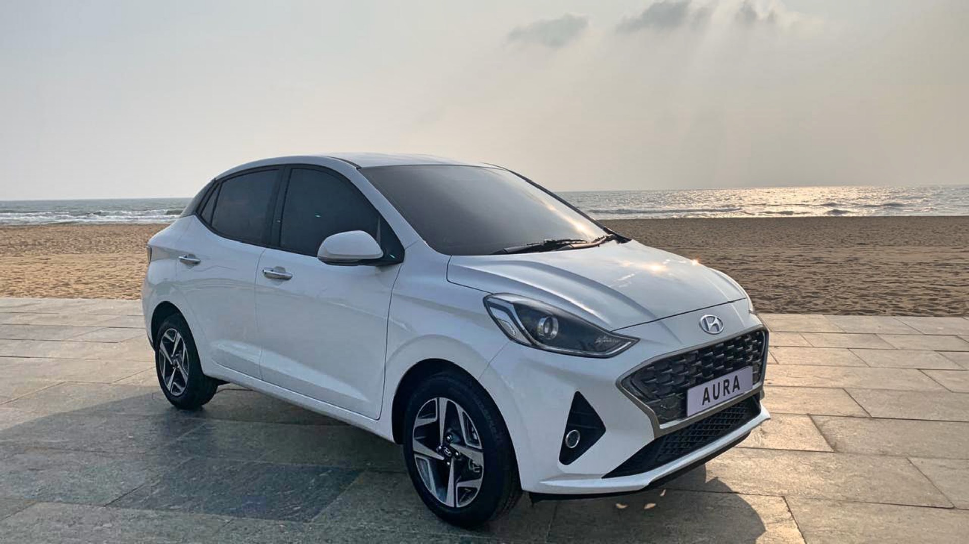 Hyundai Aura